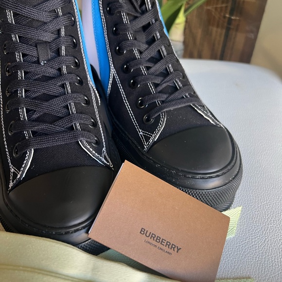 BURBERRY Men’s White/Black/Azure Sub High-Top Lace-Up Trainer Size 11 (44 IT) - Picture 6 of 14